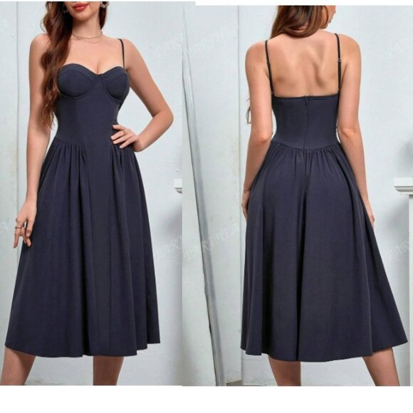 Dresses & Skirts - Black A-Line Midi Dress Sz S